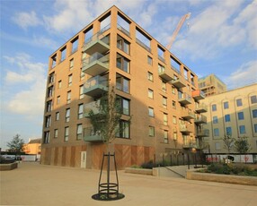 3 bedroom apartment for rent in Meade House, 2 Mill Park, Cambridge, CB1