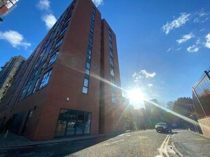 3 bedroom apartment for rent in The Riley Building, Lowry Wharf, Manchester City Centre, Manchester, M5