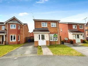 3 bedroom detached house for rent in Wakelam Drive, Armthorpe, Doncaster, South Yorkshire, DN3