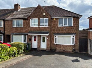 3 bedroom end of terrace house for sale in Tyndale Crescent, Great Barr, Birmingham B43 7NR, B43