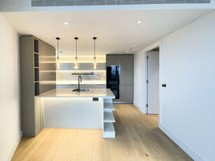 3 bedroom flat for rent in Cassini Tower, White City Living, W12
