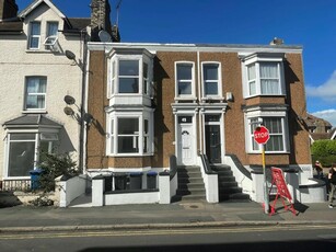 3 bedroom house for rent in Addington Road, Margate, CT9