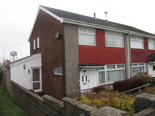 3 bedroom house for rent in Heol Yr Eos, Penllergaer, SWANSEA, SA4