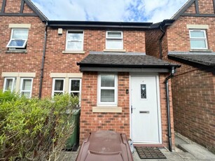 3 bedroom semi-detached house for rent in Latimer Close, Guiseley, Leeds, West Yorkshire, UK, LS20