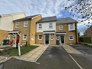 3 bedroom terraced house for rent in Astoria Close, St Peters, Broadstairs , CT10