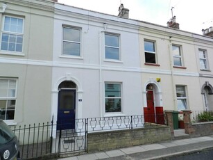 3 bedroom terraced house for rent in Marle Hill Parade, Cheltenham, GL50