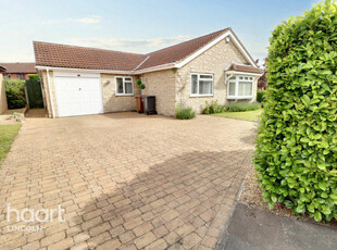 4 bedroom detached bungalow for sale in Hibaldstow Close, Lincoln, LN6