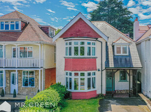 4 bedroom detached house for sale in Guildhill Road, Southbourne, BH6