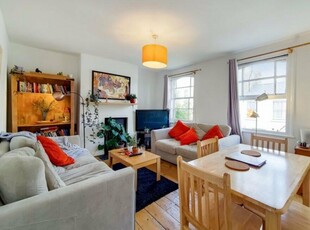 4 bedroom flat for rent in Mitford Road, Archway N19 , N19
