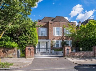 6 bedroom detached house for sale in Clifton Hill, St John's Wood, London, NW8