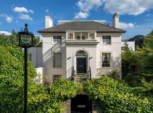 6 bedroom detached house for sale in Elm Tree Road, St John's Wood, London, NW8