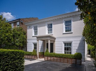 6 bedroom house for sale in Cavendish Avenue, St Johns Wood, NW8