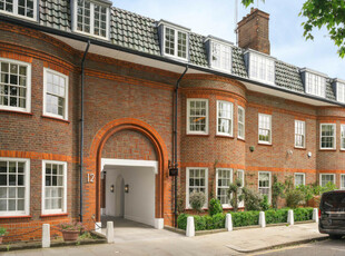 6 bedroom terraced house for sale in Chelsea Square, London, SW3