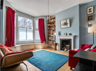 Apartment for sale with 3 bedrooms, Farringdon Road, Clerkenwell | Fine & Country