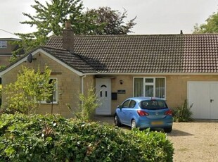 Detached bungalow to rent in Wroslyn Road, Freeland OX29