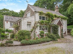 Detached House for sale with 4 bedrooms, Lower Meend, St Briavels | Fine & Country