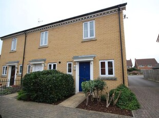 Detached house to rent in Gilbert Way, Canterbury CT1
