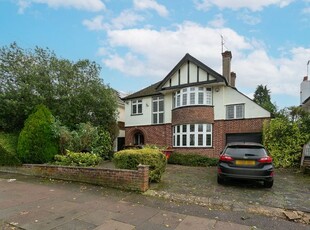 Detached house to rent in Langley Way, Watford, Hertfordshire WD17