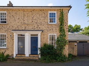 End terrace house for sale in Willow Walk, Cambridge CB1