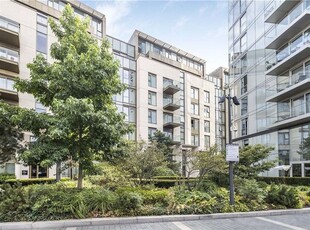 Flat for sale in Columbia Gardens, London SW6