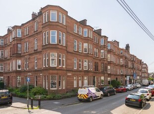 Flat for sale in Deanston Drive, Shawlands G41