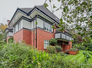 Flat for sale in Mayfield Place, Bramhall Lane South, Bramhall SK7