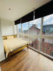 Flat to rent in Henry Street, Liverpool L1