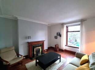 Flat to rent in Holburn Road, City Centre, Aberdeen AB10