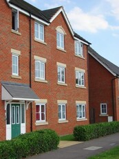 Flat to rent in Kingfisher Drive, Soham, Ely CB7