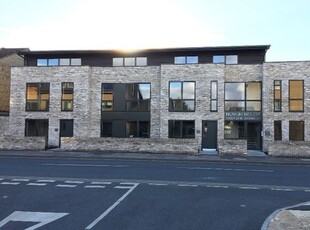 Flat to rent in Novum House, Water Lane, Chesterton, Cambridge CB4