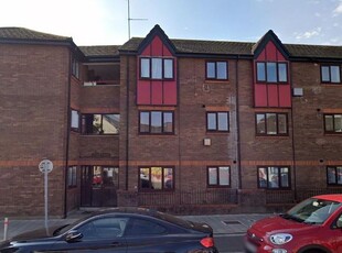 Flat to rent in Pascall Court, St. Peters Street, Roath, Cardiff CF24