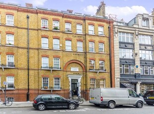 Flat to rent in St Andrews Chambers, Fitzrovia, London W1T