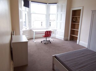 Flat to rent in The Limes, Napier Road, Edinburgh EH10