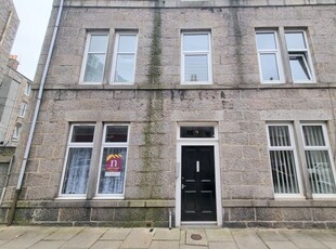Flat to rent in Wallfield Crescent, Rosemount, Aberdeen AB25