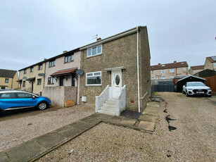 Holland Crescent, Cumnock, 2 Bedroom End