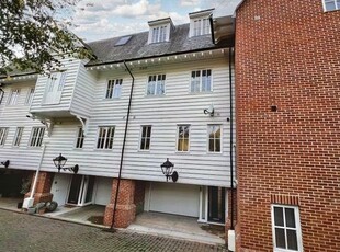 Mews house to rent in Papermill Lane, Bramford IP8