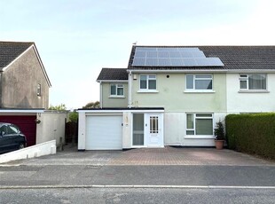 Property to rent in Sweet Briar Crescent, Newquay TR7