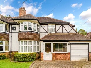Semi-detached house to rent in Copley Way, Tadworth, Surrey KT20