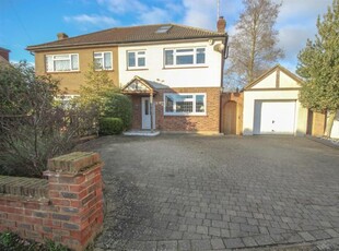 Semi-detached house to rent in Marks Close, Ingatestone CM4