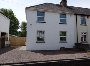 Semi-detached house to rent in Park Crescent, Cardiff CF14