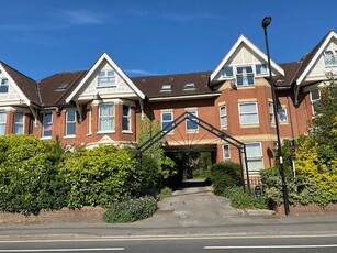 Studio apartment for rent in Hill Lane, Southampton, SO15