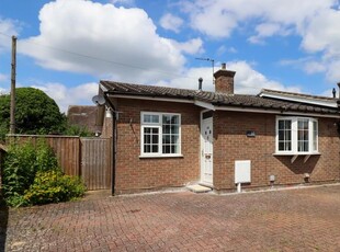 Terraced bungalow to rent in Cambridge Road, Ely CB7