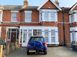 Terraced house to rent in Felbrigge Road, Ilford IG3