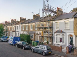 Terraced house to rent in Nutcroft Road, London SE15