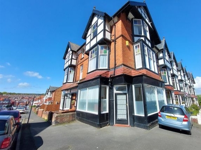 Terraced house for sale in North Marine Road, Scarborough YO12