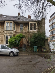 4 bedroom end of terrace house for sale in Oxford Street, Bristol, BS2