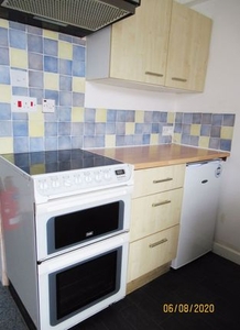 Flat to rent in Beach Road, Fairbourne LL38