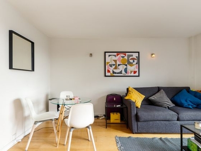 1 bedroom flat for sale Westminster, WC2H 8DN