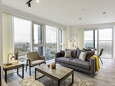 2 bedroom apartment to rent London, W3 6DU