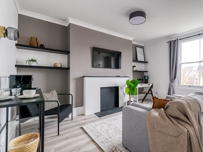 2 bedroom apartment to rent London, W9 2EL